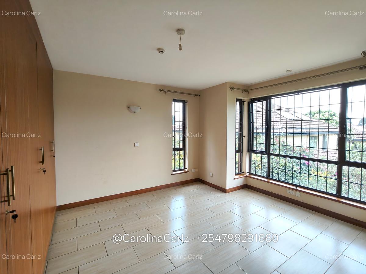 4 Bed Townhouse with En Suite at Runda - 13