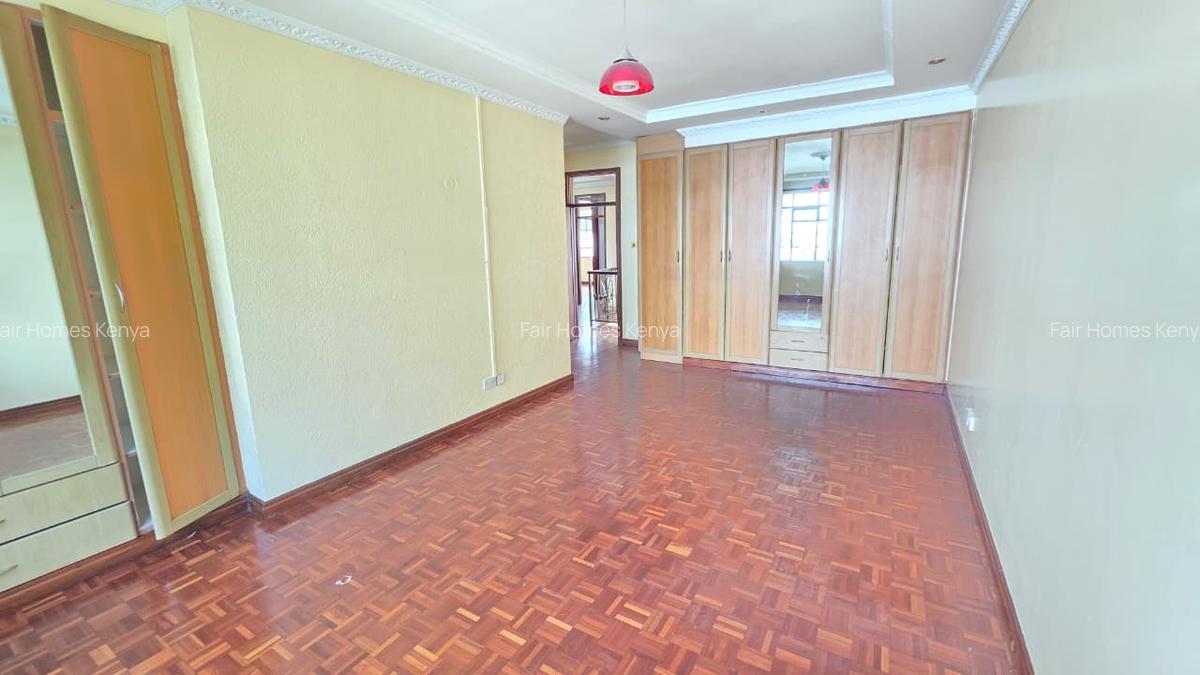 4 Bed Townhouse with En Suite at Manyani East - 4