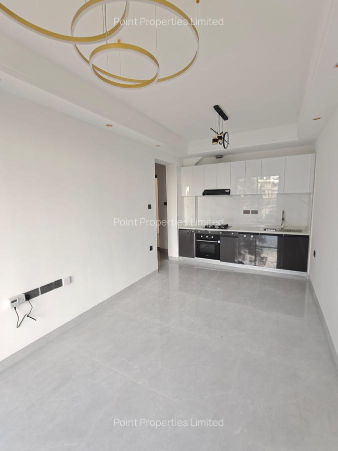 1 Bed Apartment with Swimming Pool in Kilimani - 4