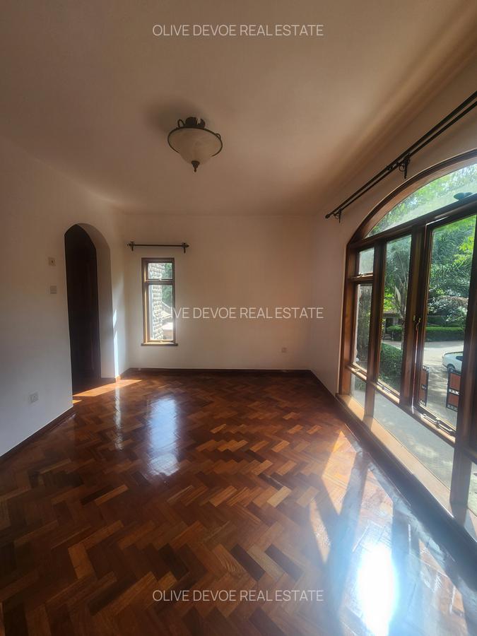 5 Bed Villa with En Suite in Karen - 7