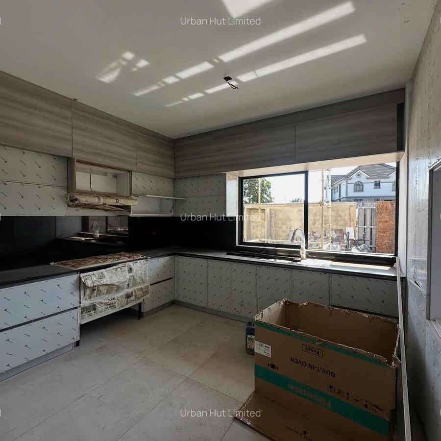 4 Bed Townhouse with En Suite in Kiambu Road - 4