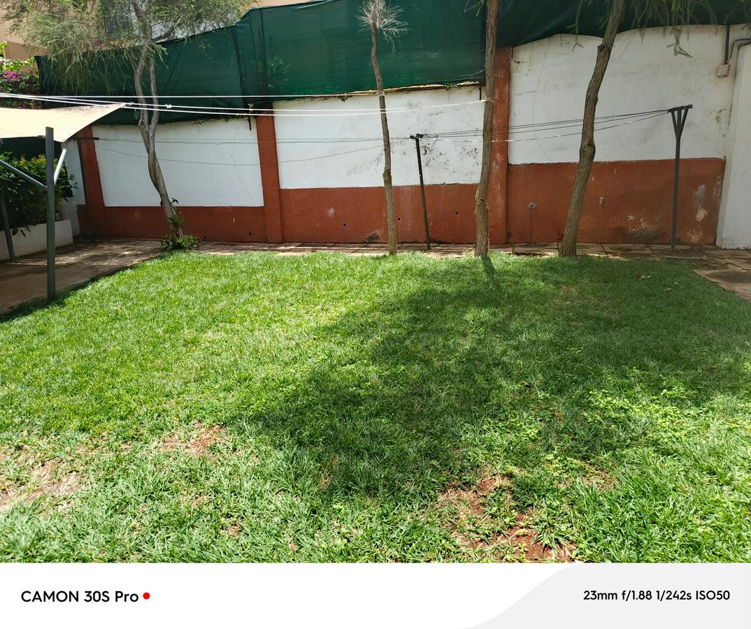 5 Bed House with En Suite at Riverside - 9 5 Bed House with En Suite at Riverside - 9