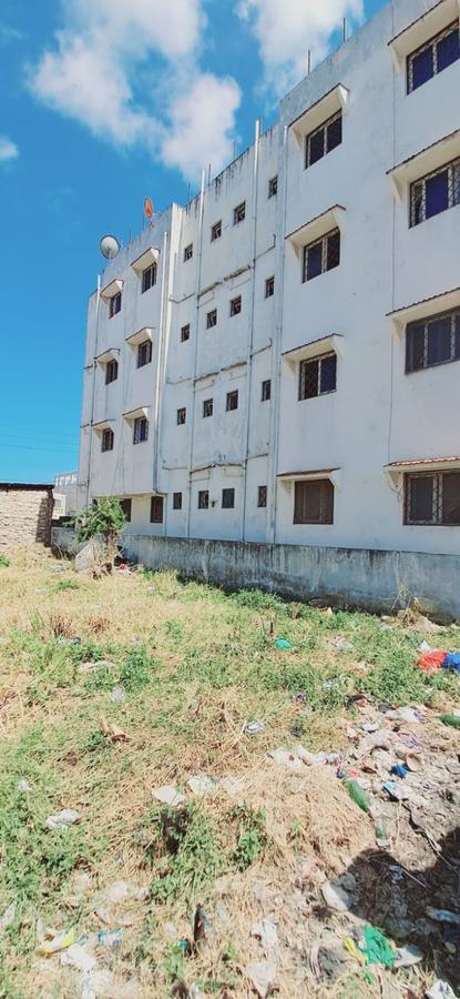 1 Bed Apartment in Bamburi - 2