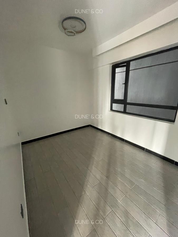 2 Bed Apartment with En Suite in Lavington - 14