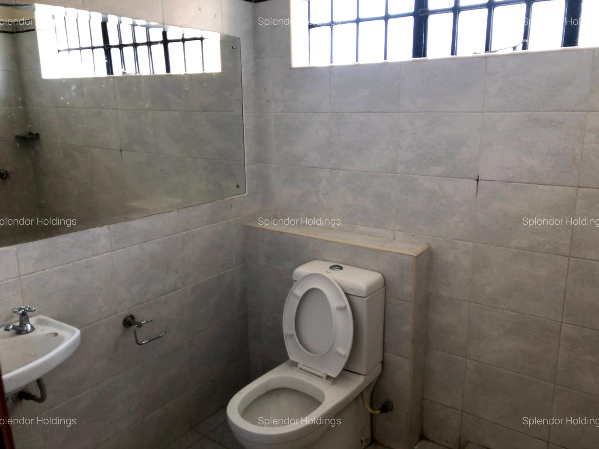 3 Bed Apartment with En Suite in Kitengela - 15