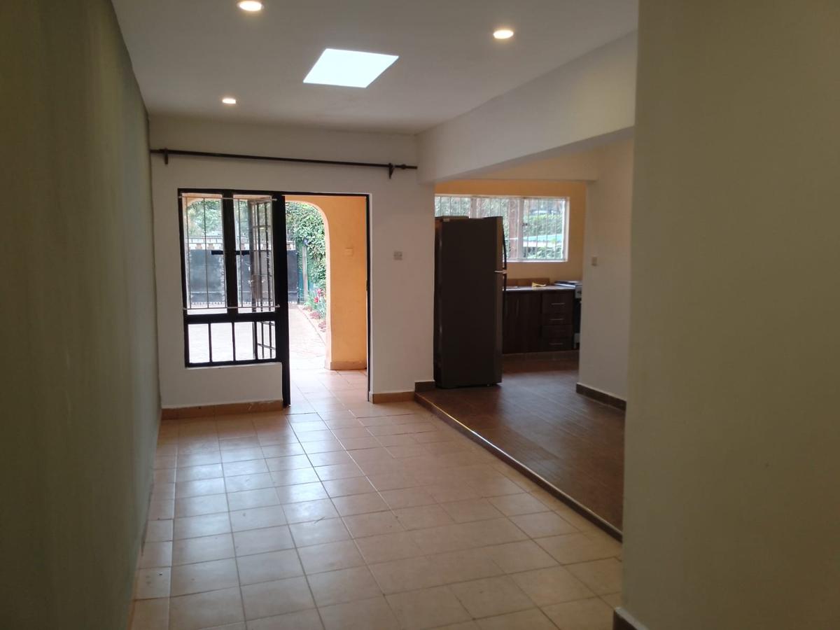 2 Bed House with En Suite in Thigiri - 14