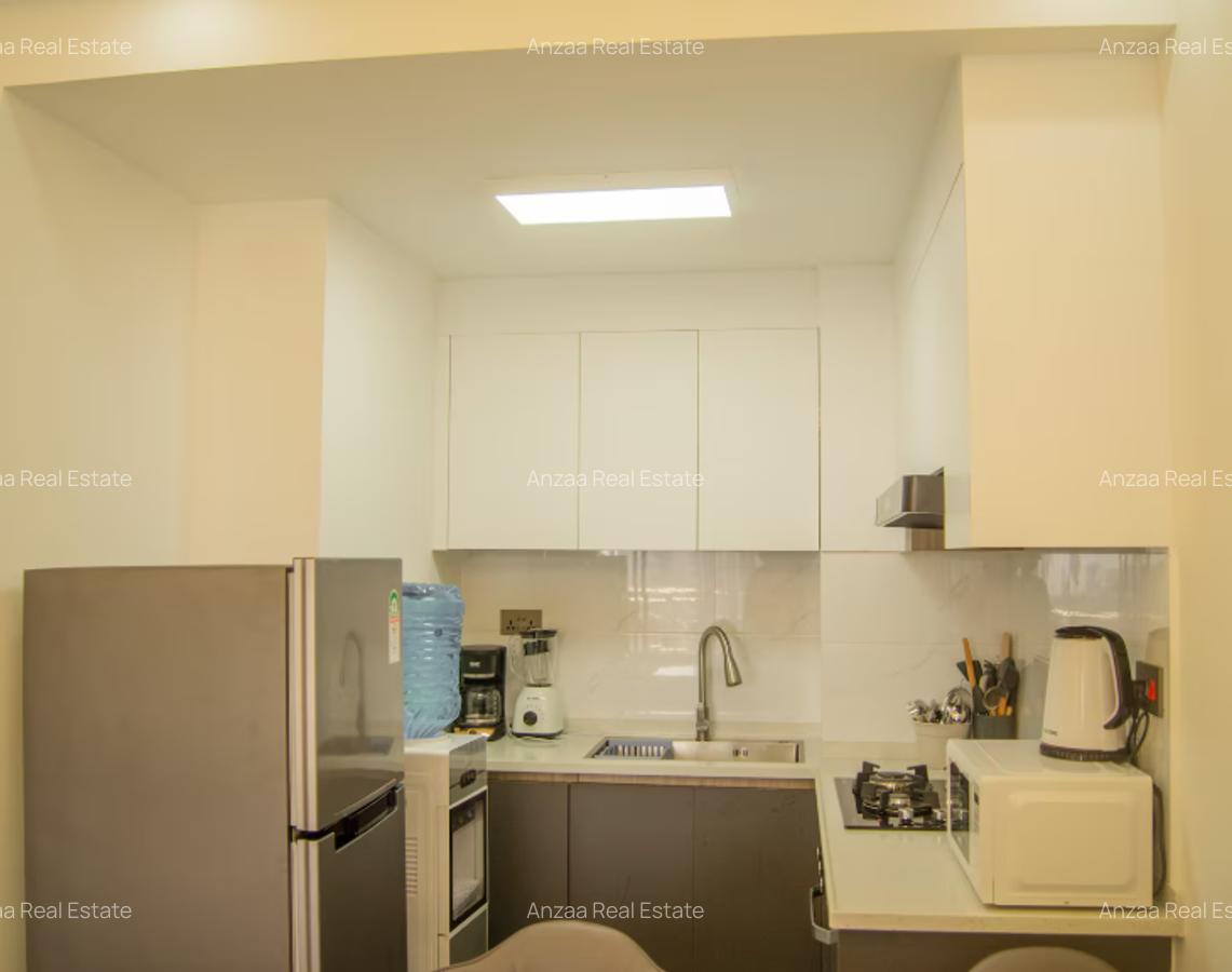 2 Bed Apartment with En Suite at Capital Garden - 4