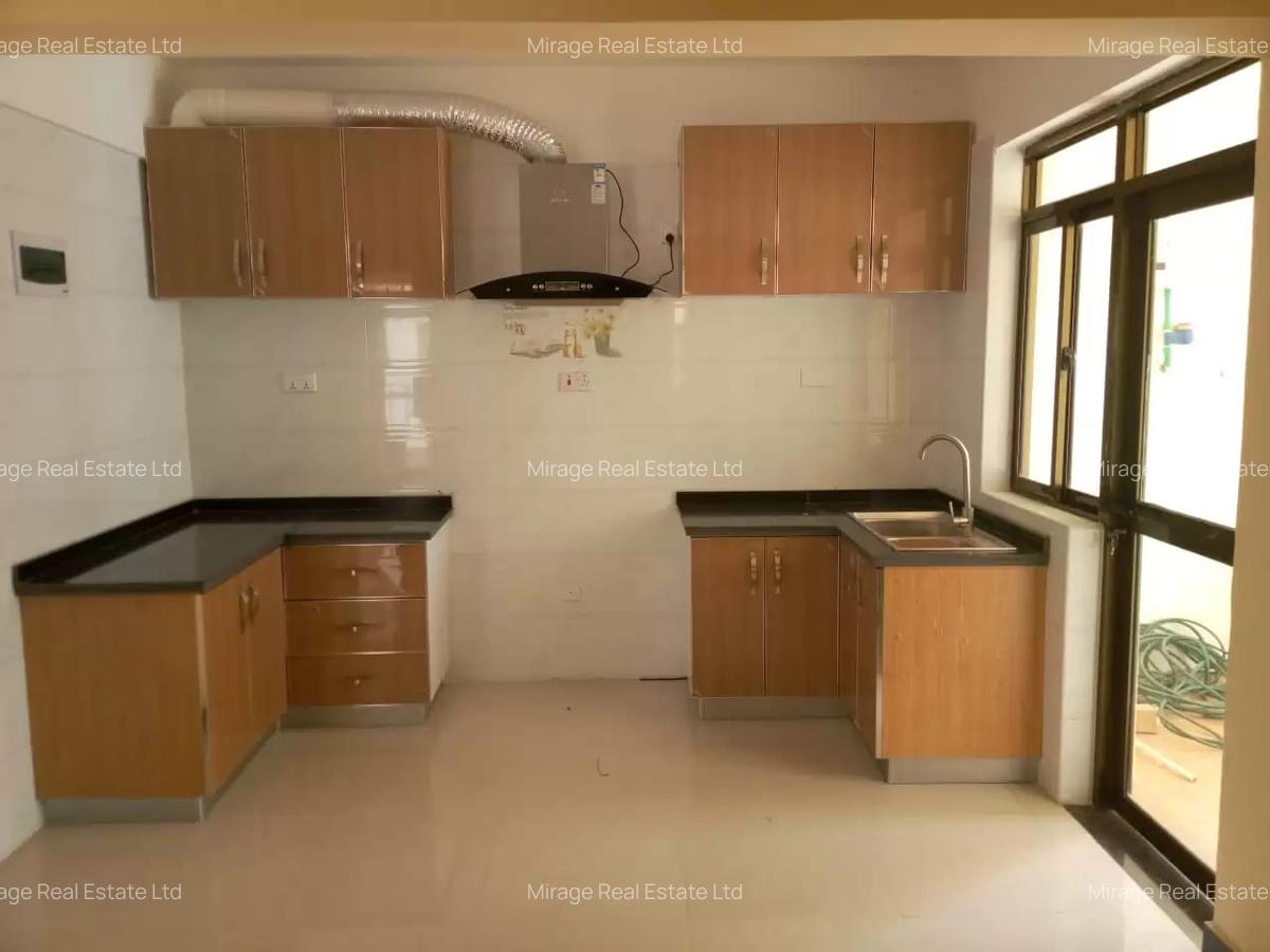 3 Bed Apartment with Borehole in Kileleshwa - 9