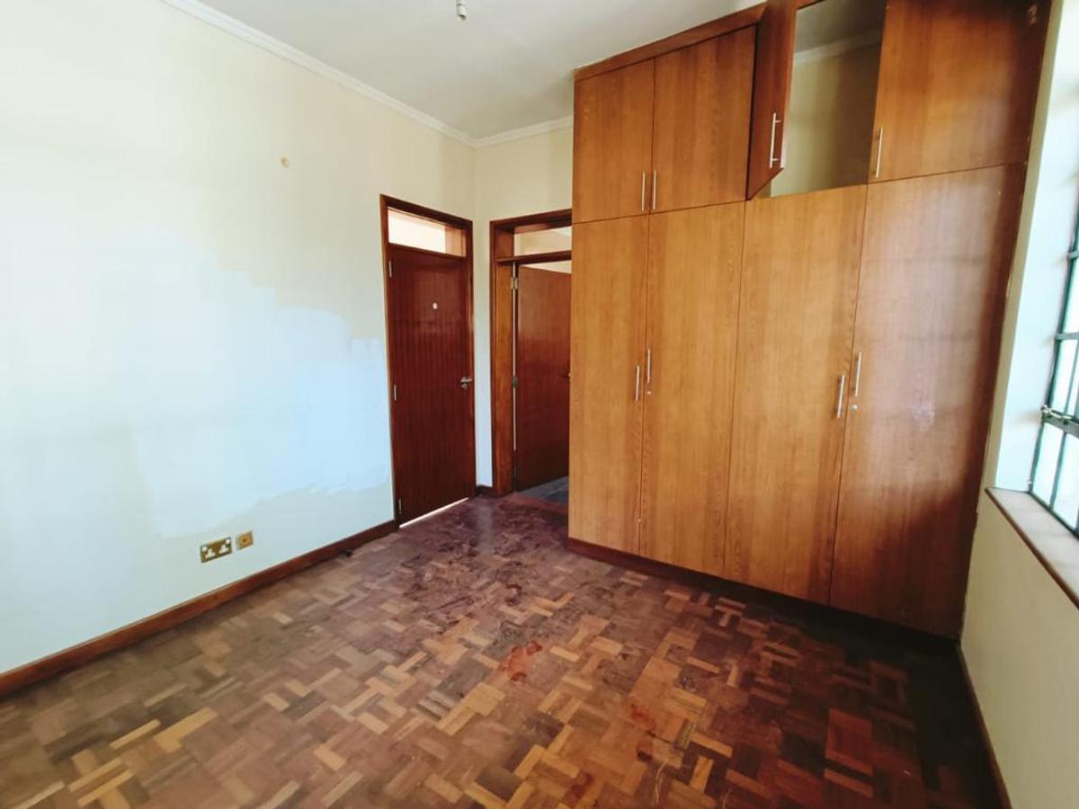 4 Bed Townhouse with En Suite in Kileleshwa - 16