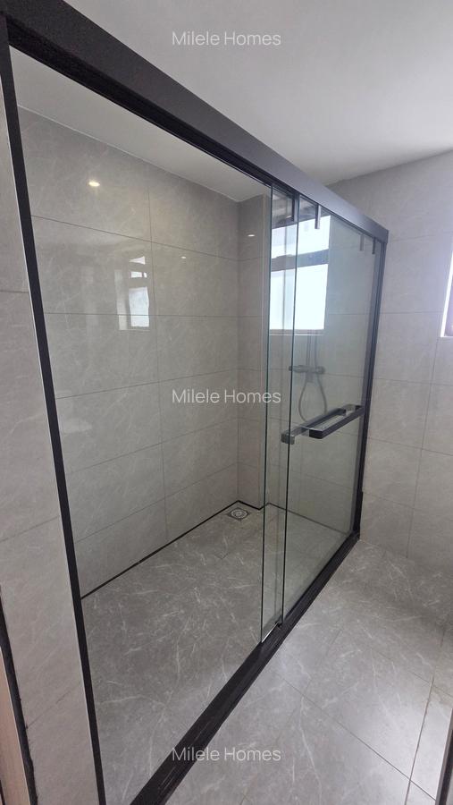 Serviced 3 Bed Apartment with En Suite at Riverside Drive - 6