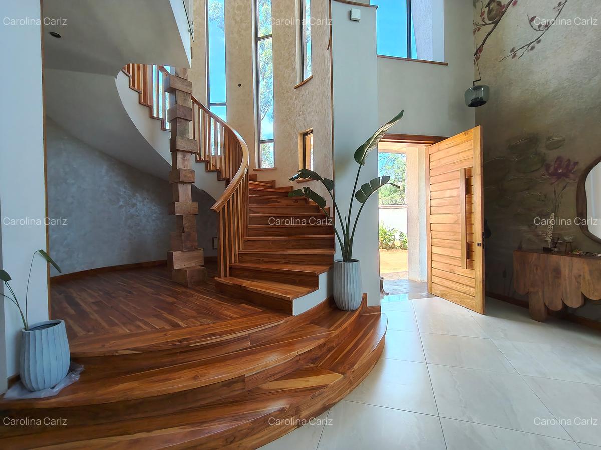 5 Bed Villa with En Suite at Loresho - 3