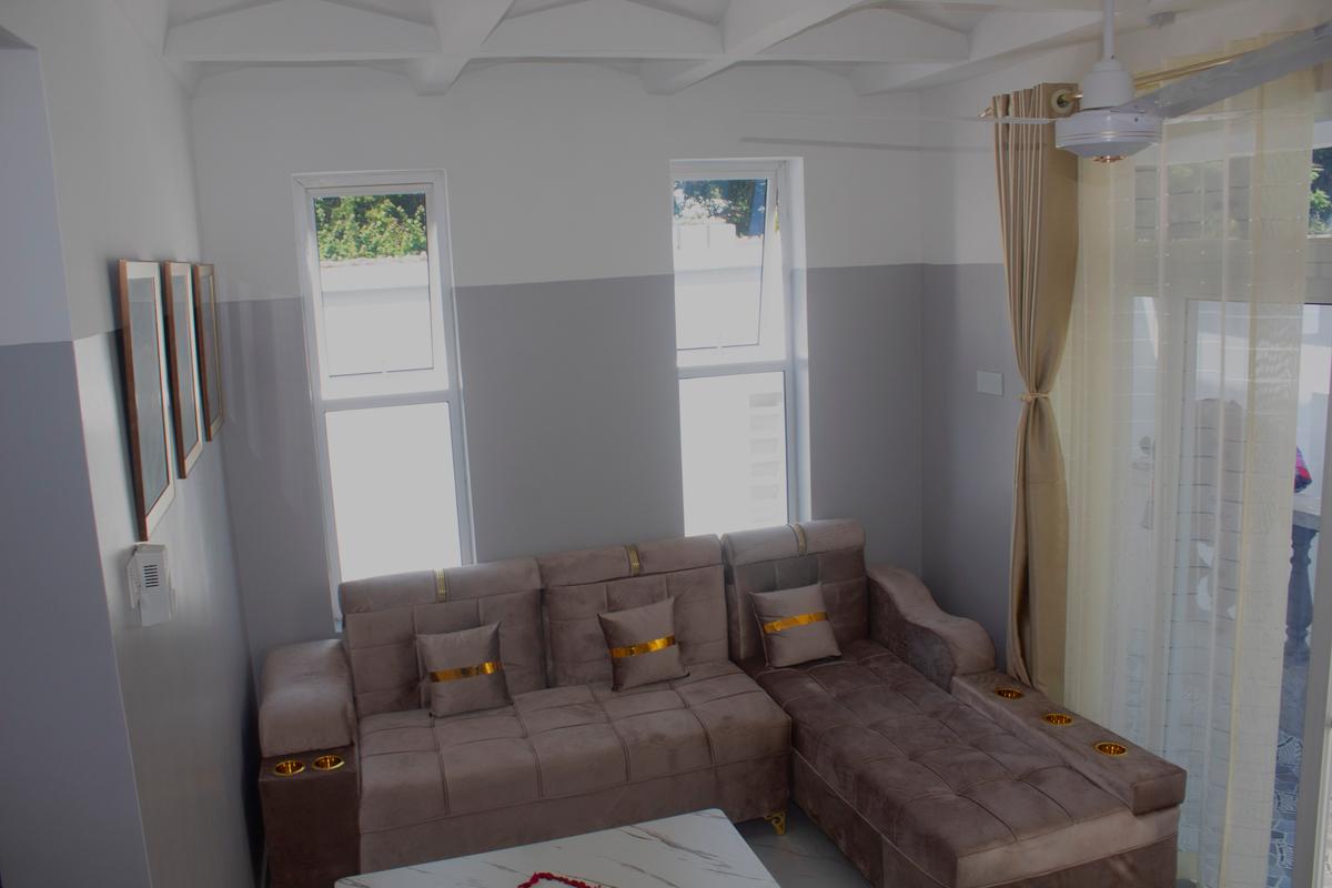 Serviced 1 Bed Apartment with Borehole at Bofa - 1