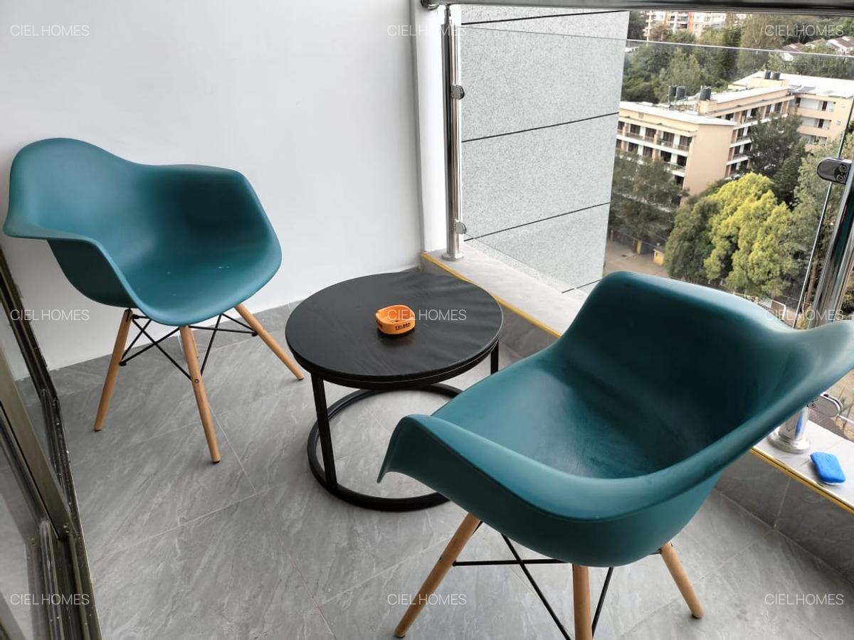 Serviced Studio Apartment with En Suite in Lavington - 12