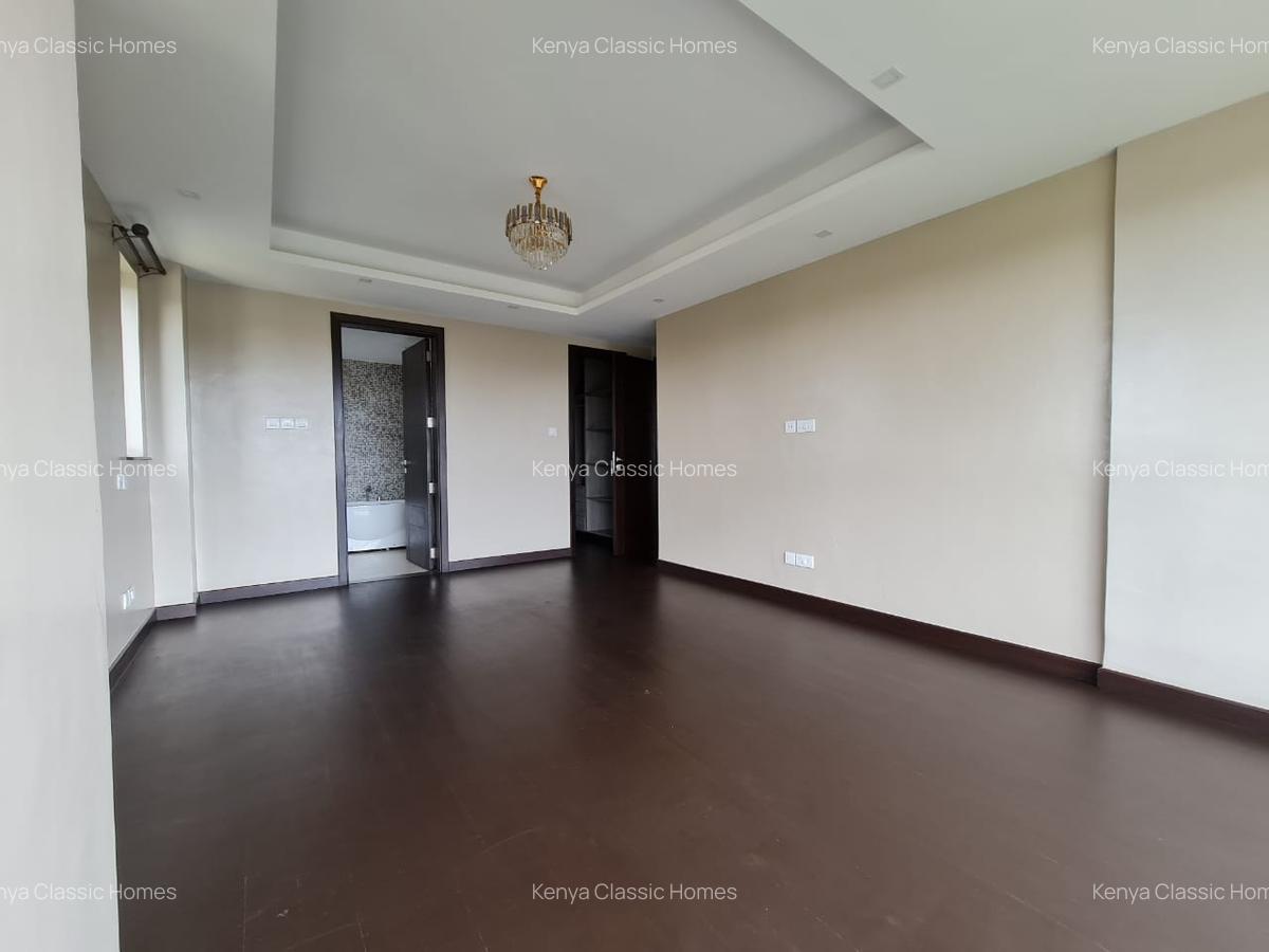 4 Bed Apartment with En Suite at Lavington - 9