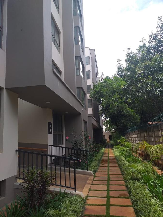 2 Bed Apartment with En Suite in Lavington - 8