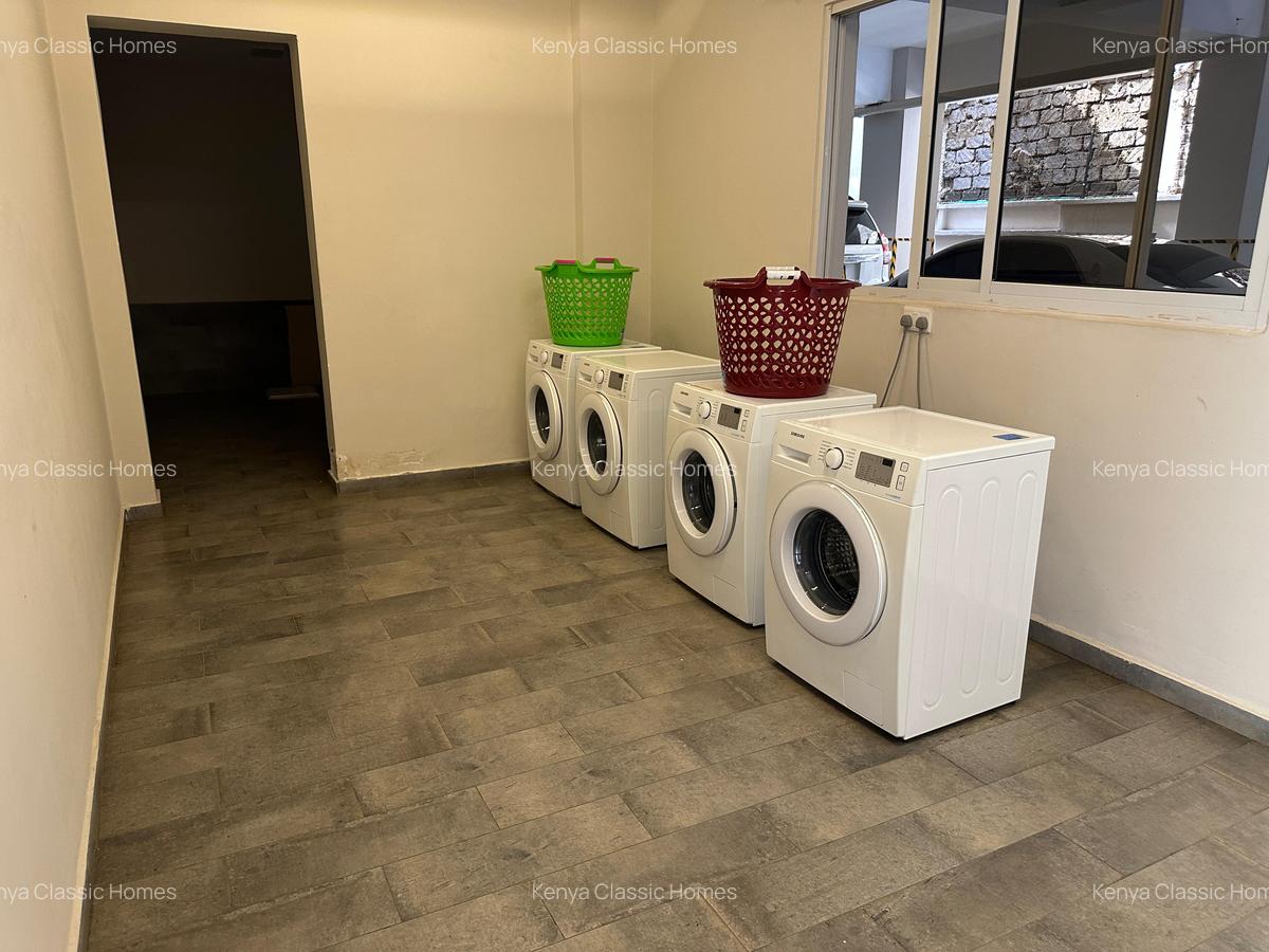 Serviced 2 Bed Apartment with En Suite at Kilimani - 16