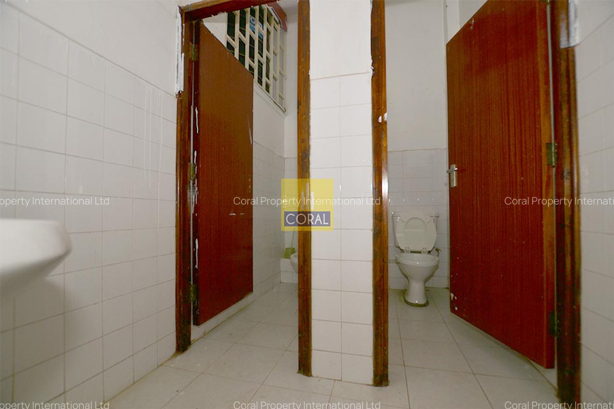 Office in Westlands Area - 14