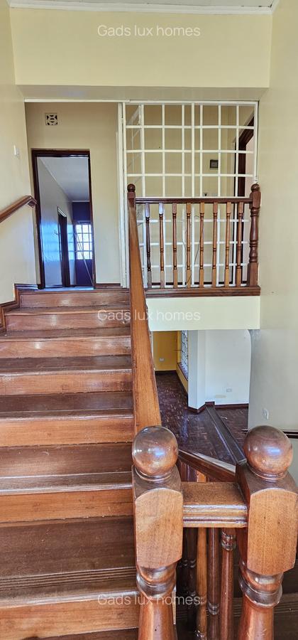 4 Bed Townhouse with En Suite at Karen - 10