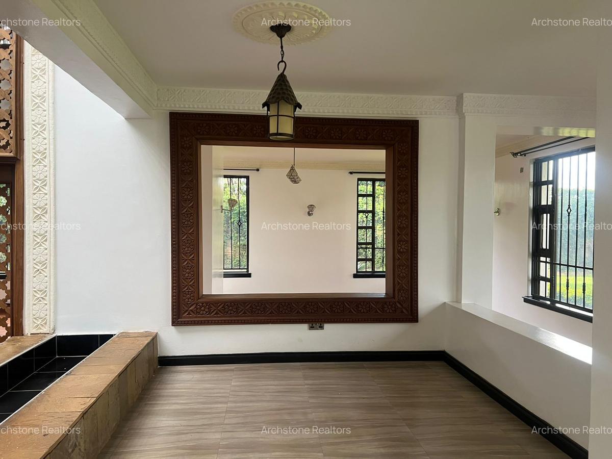 7 Bed House with En Suite in Runda - 6