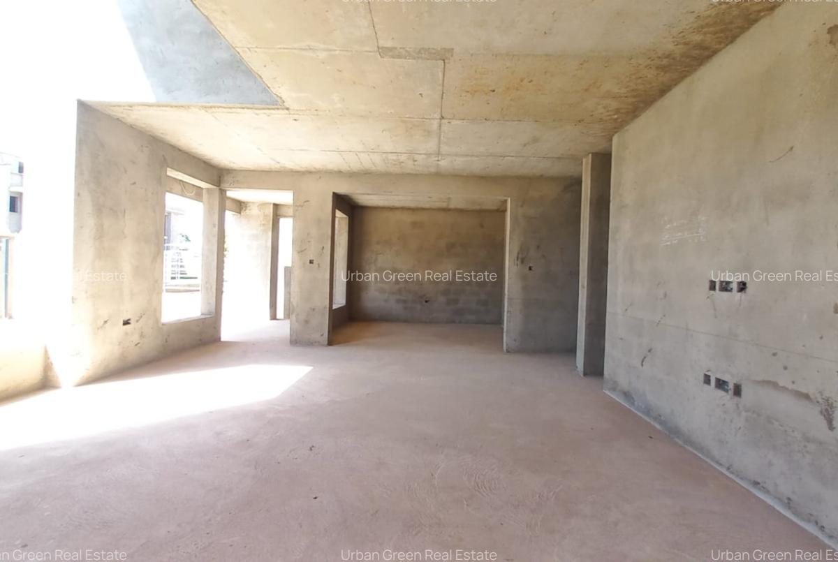 5 Bed Villa with En Suite in Kinoo - 5