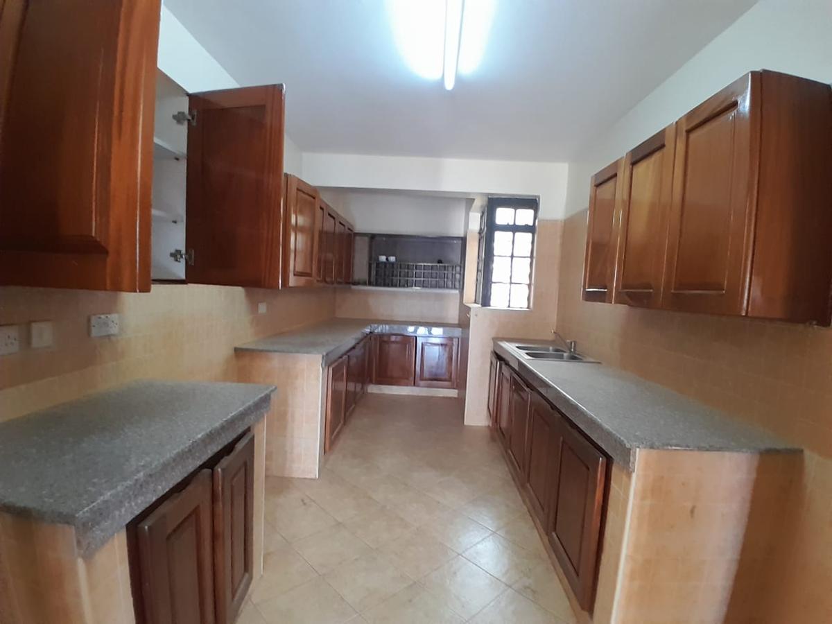 4 Bed Apartment with En Suite at Mararo Road - 2