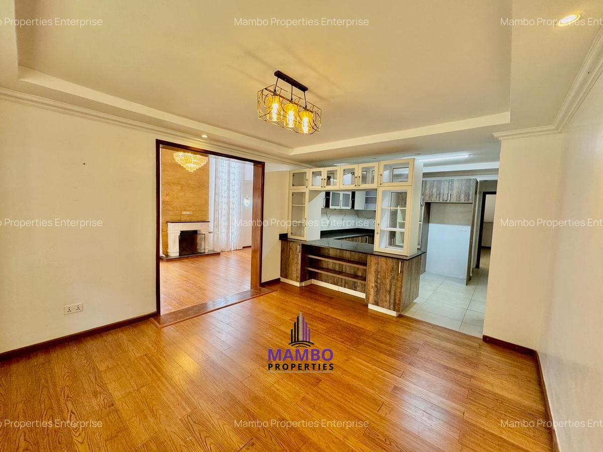 4 Bed Townhouse with En Suite at Westlands - 7