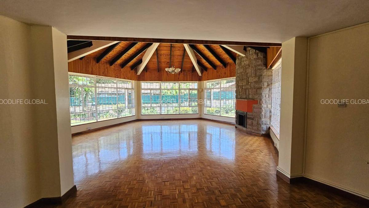 4 Bed House with En Suite at Loresho - 4