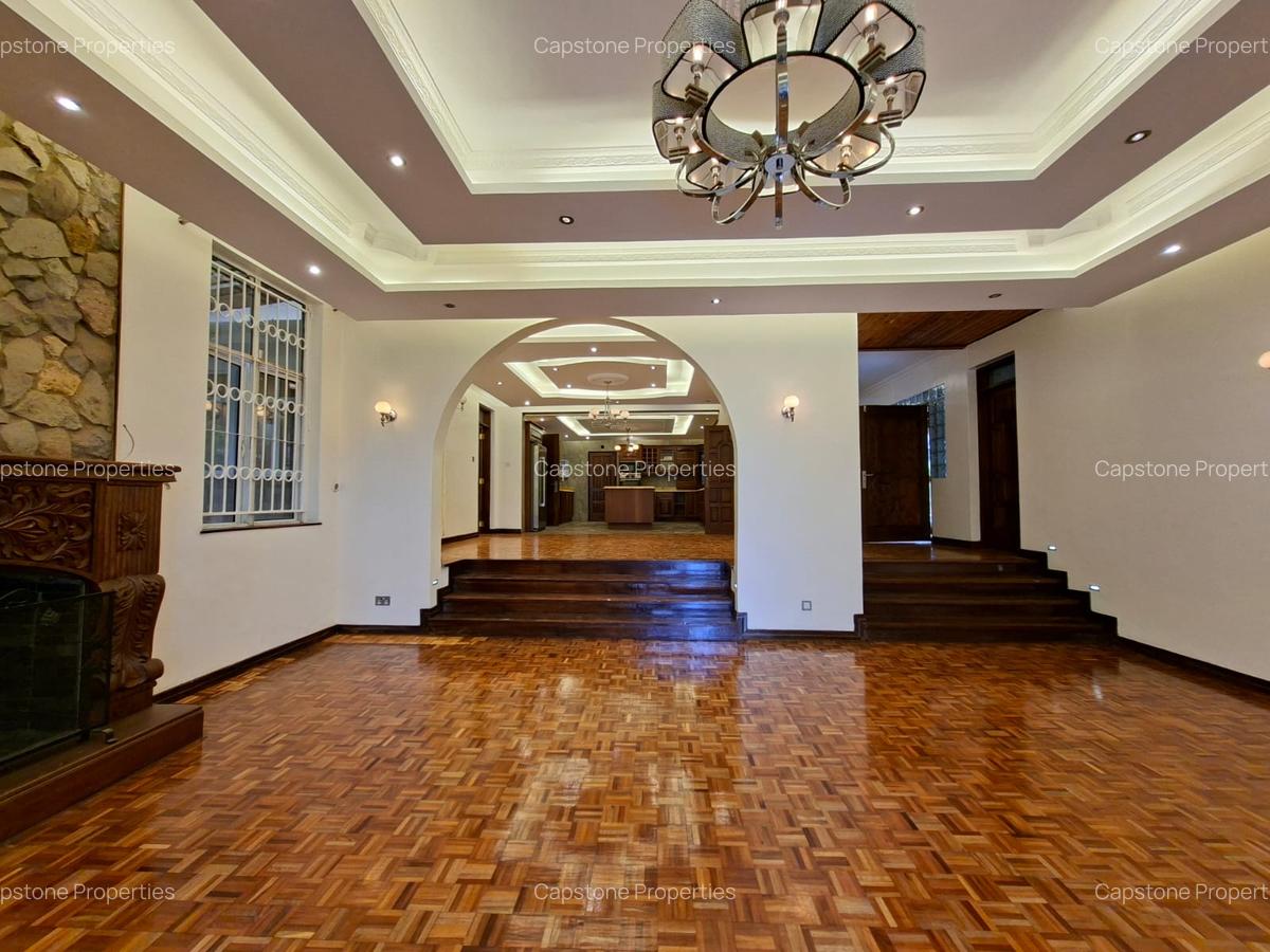 4 Bed House with En Suite in Runda - 9