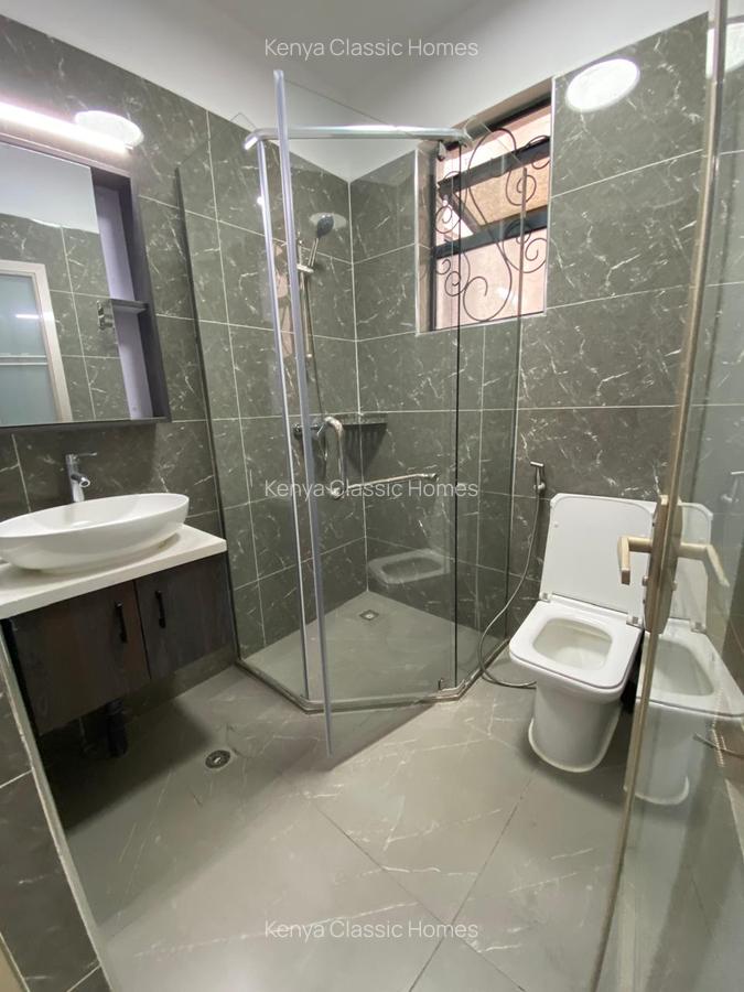 3 Bed Apartment with En Suite at Lavington - 11