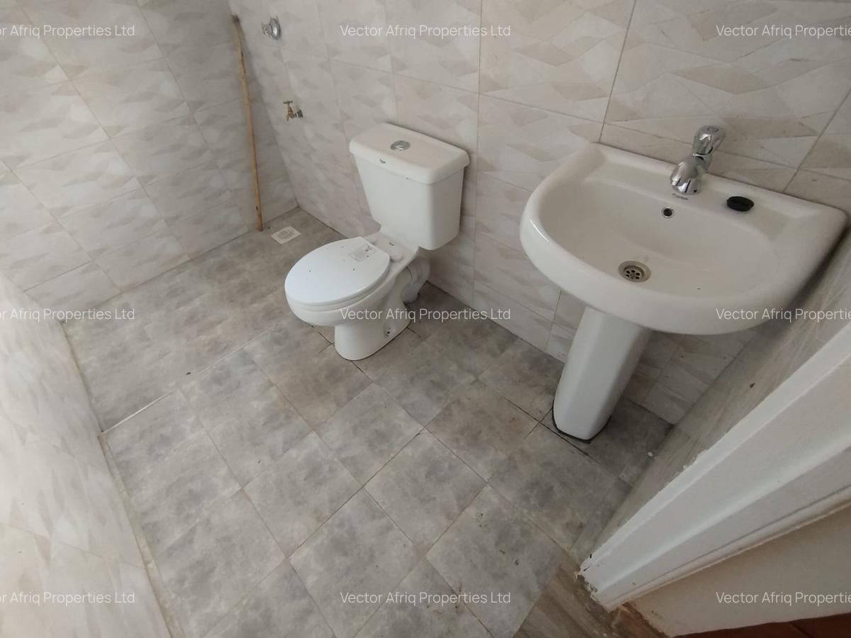 3 Bed House with En Suite in Ngong - 2