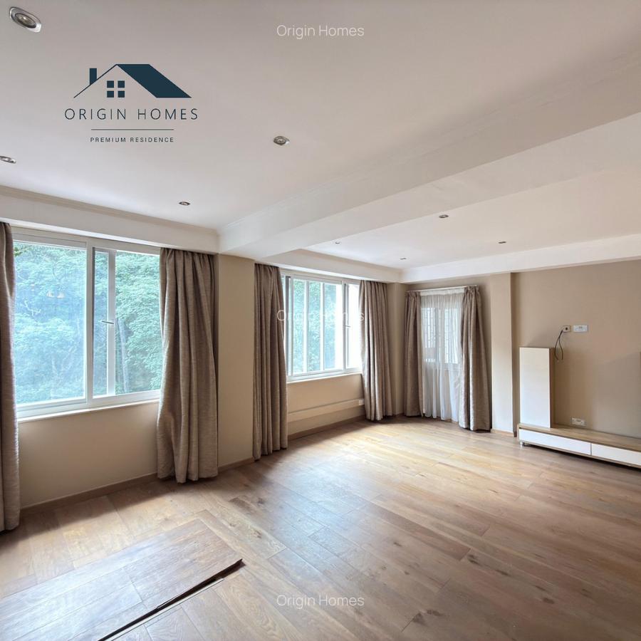 2 Bed Apartment with En Suite at Peponi Road - 4