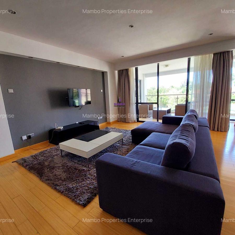 Serviced 2 Bed Apartment with En Suite at Brookside Drive - 5