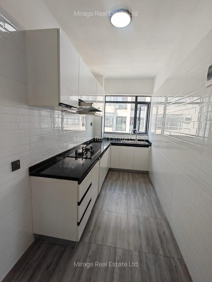 2 Bed Apartment with Swimming Pool in Kilimani - 12