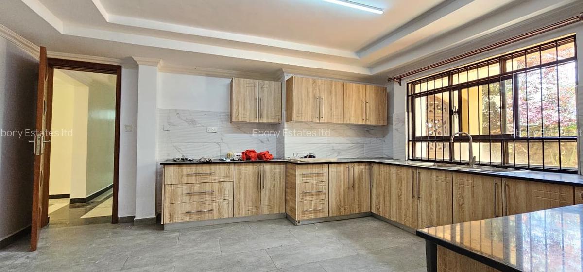 7 Bed Townhouse with En Suite in Karen - 2