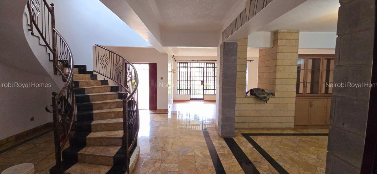 5 Bed Townhouse with En Suite at Lavington Green - 15