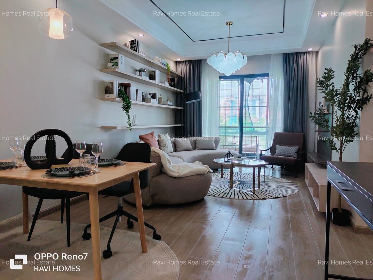 3 Bed Apartment with En Suite in Brookside - 1