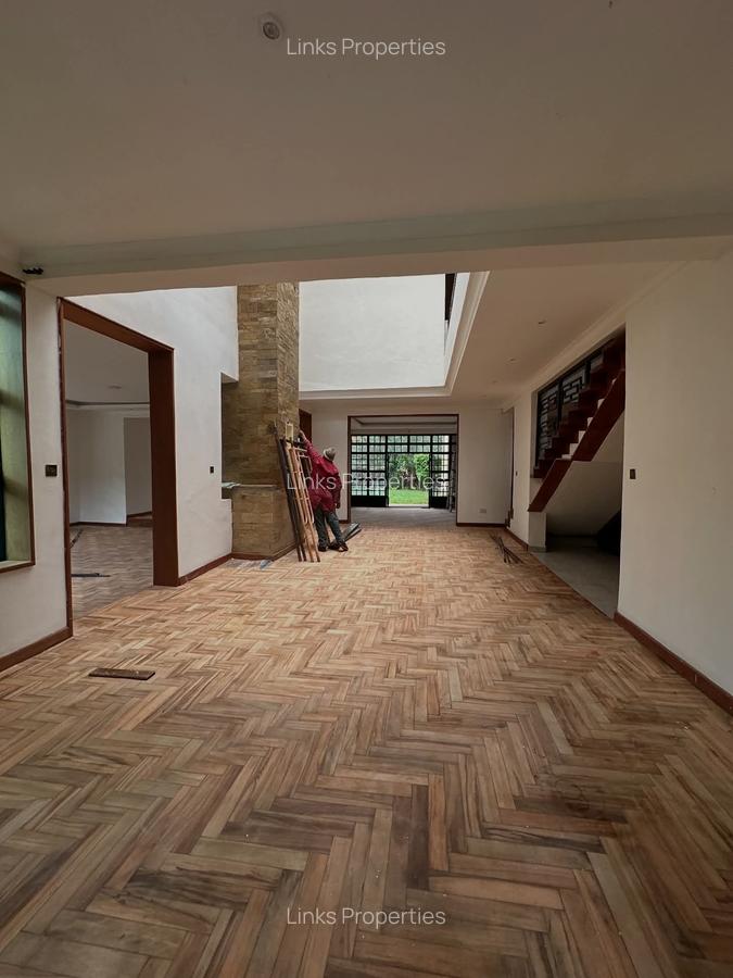 5 Bed Townhouse with En Suite at Karen Dagoreti Road - 9
