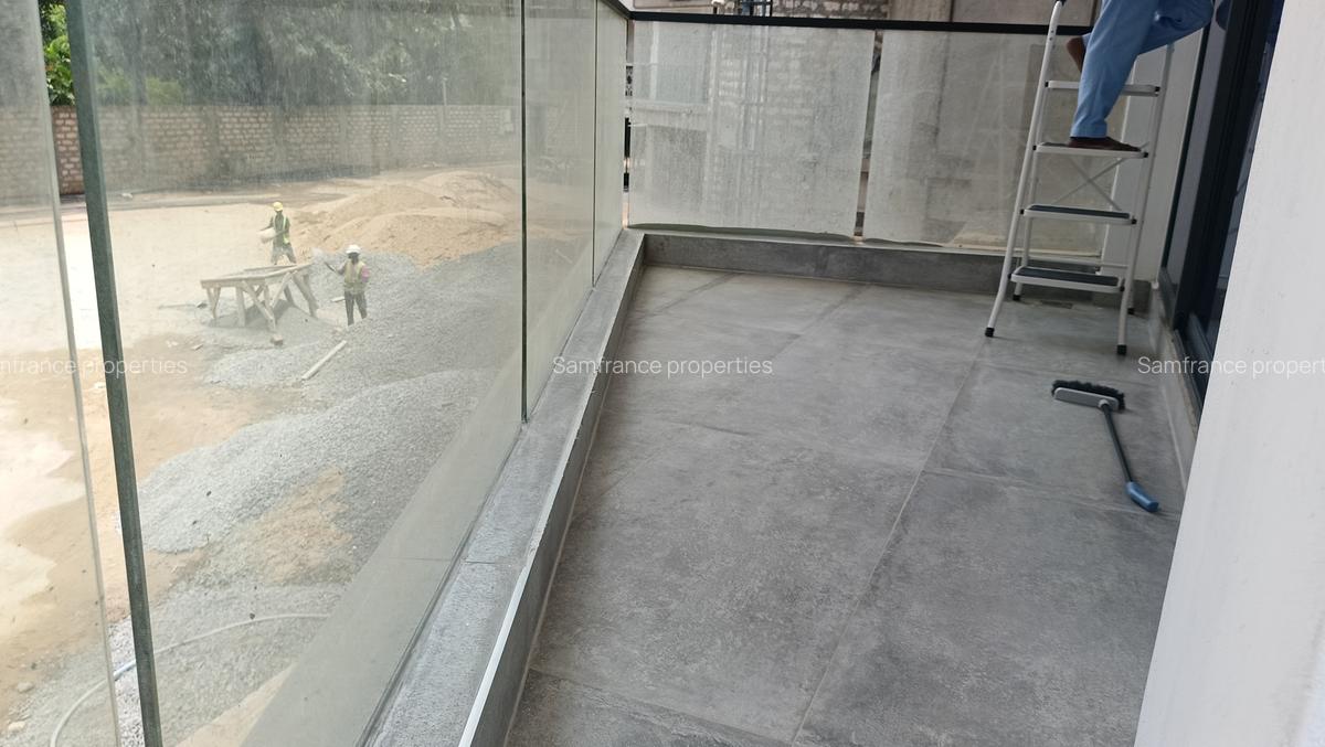 3 Bed Apartment at Links Road - 4