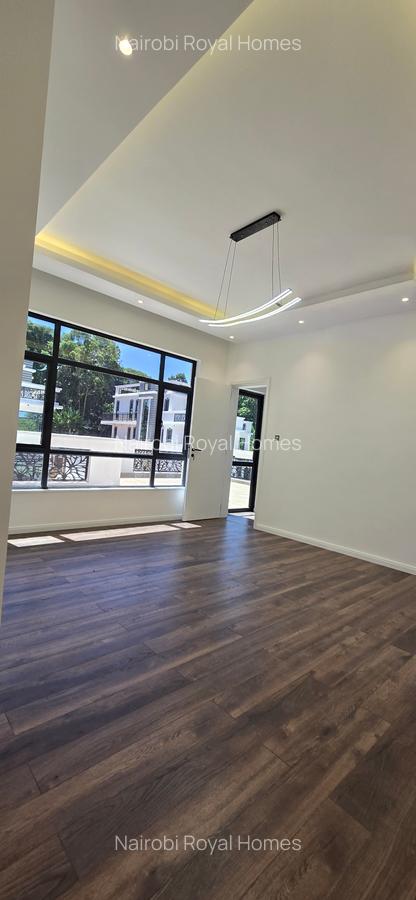 5 Bed Townhouse with En Suite at Convent Drive - 9