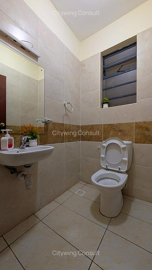 Serviced 1 Bed Apartment with En Suite at Westlands Road - 11