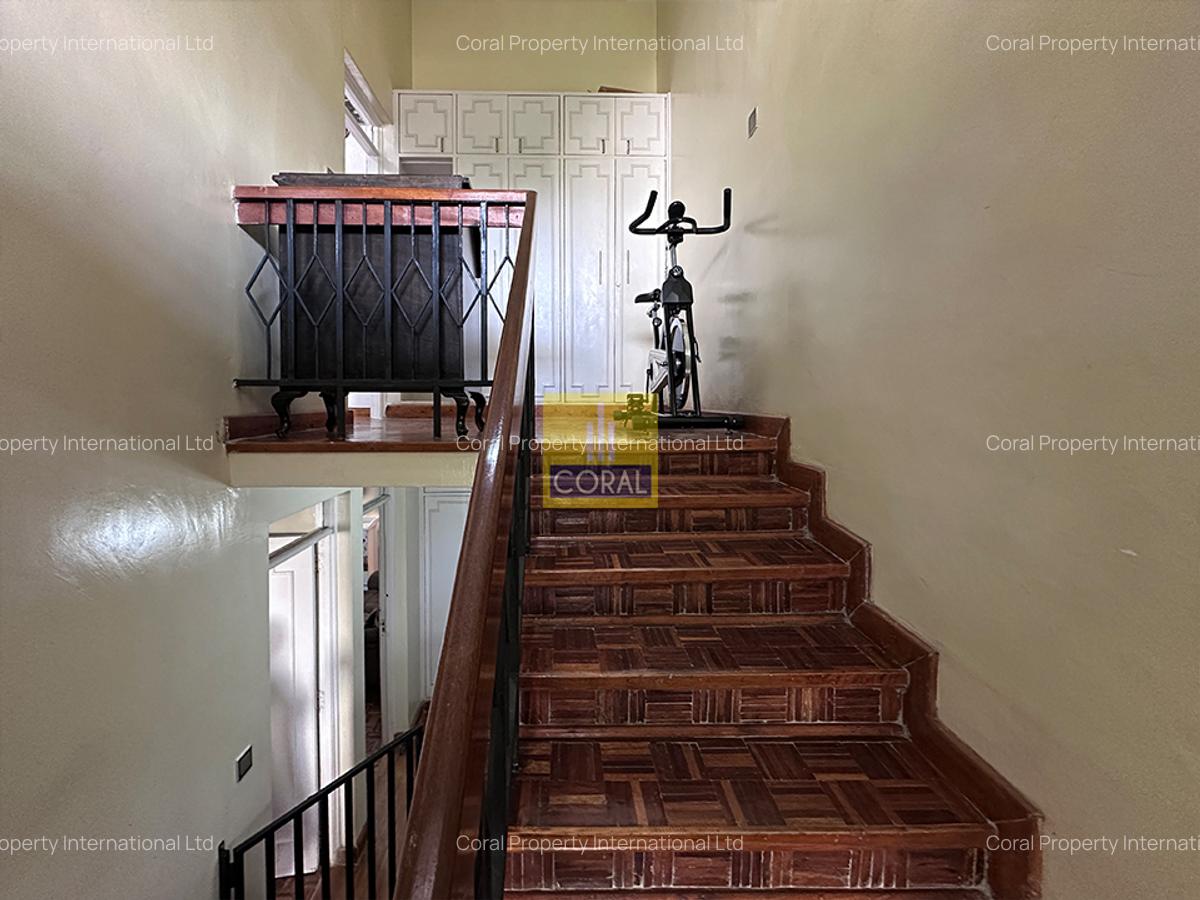 4 Bed Townhouse in Parklands - 7