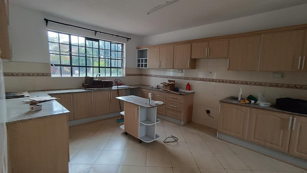 4 Bed House with En Suite at Karen Plains - 8