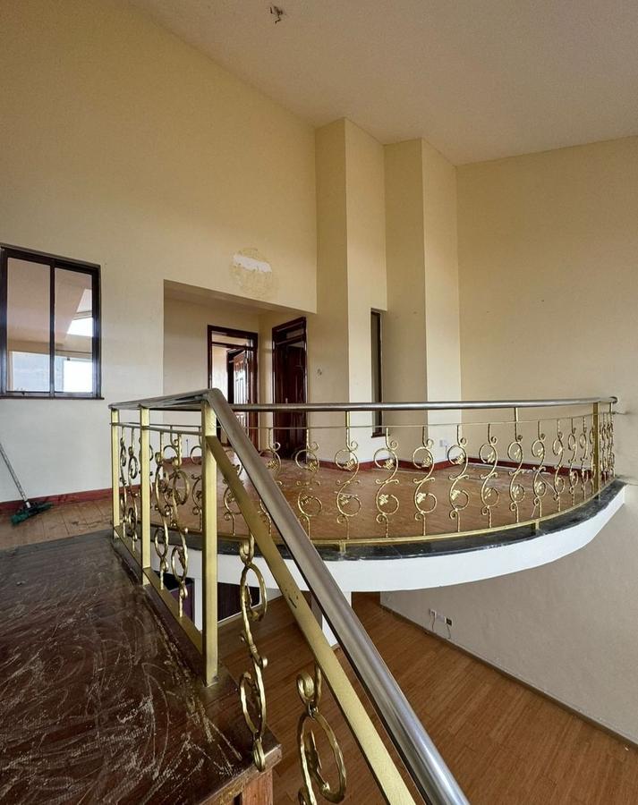 5 Bed Apartment with En Suite at Riara Road - 6