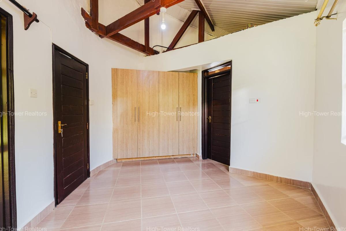 3 Bed House with En Suite in Karen - 10