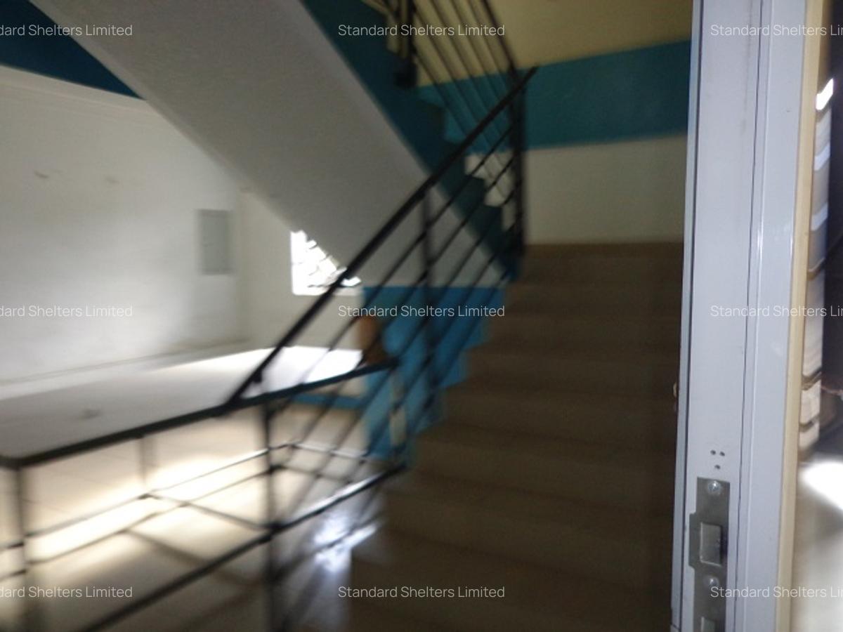 7,200 ft² Warehouse with Service Charge Included in Mombasa Road - 14