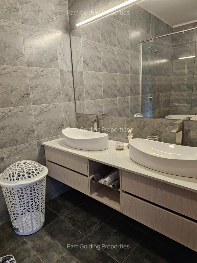 2 Bed Apartment at Parklands - 14