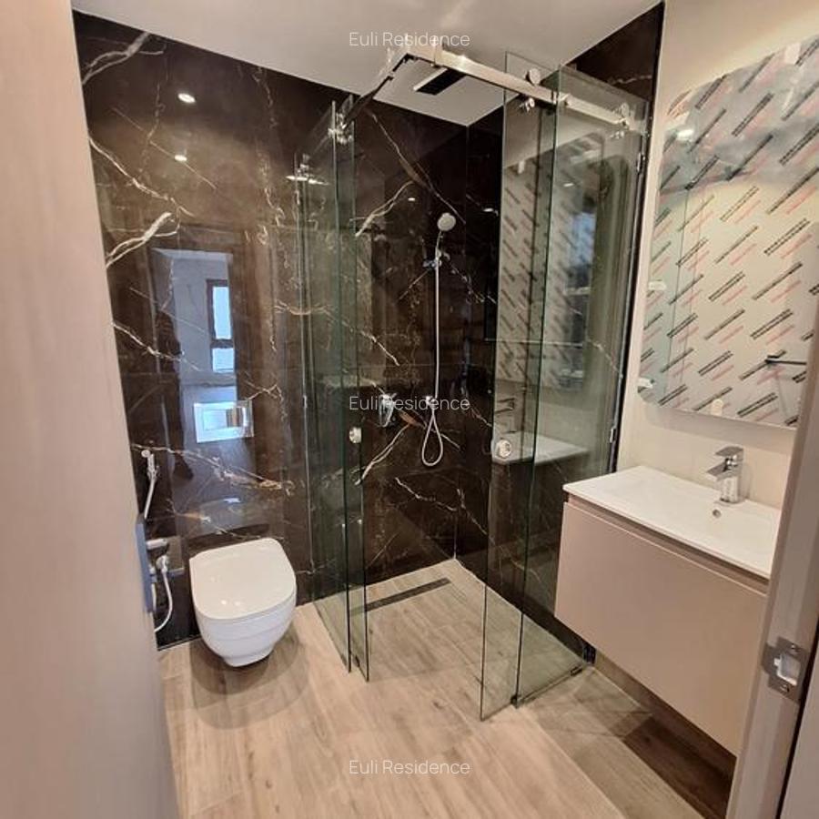 1 Bed Apartment with En Suite at Red Hill - 10