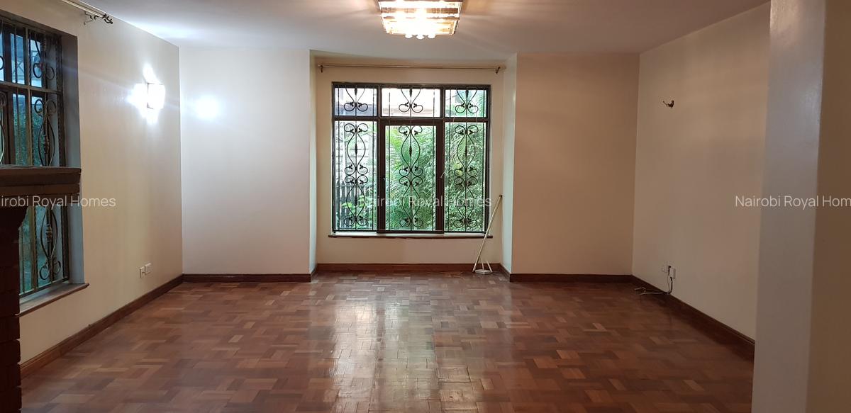 5 Bed Townhouse with En Suite at Lavington Green - 5