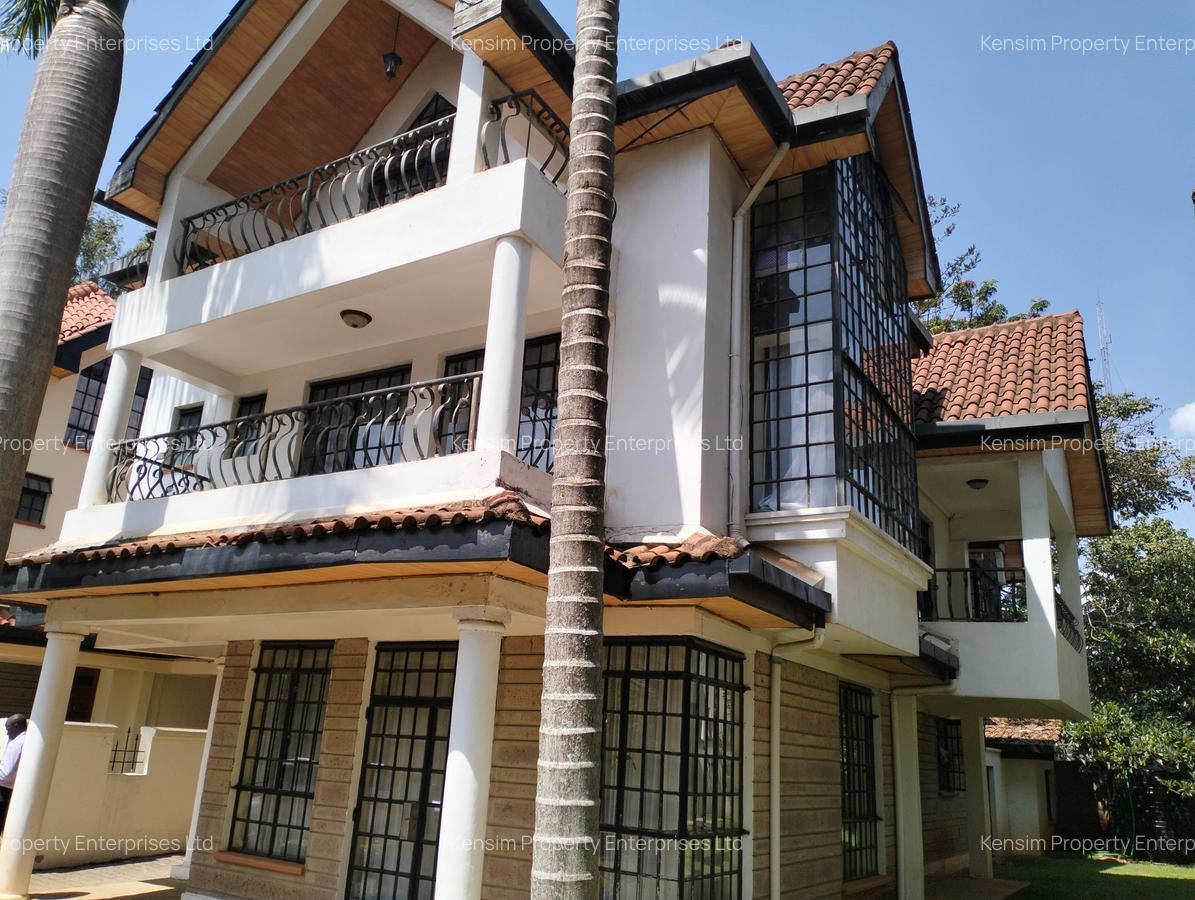 5 Bed Townhouse with En Suite in Lavington - 15