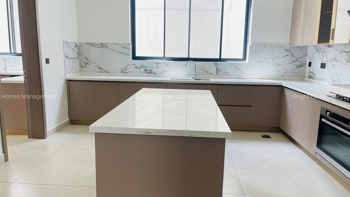 5 Bed Townhouse with Staff Quarters in Lavington - 7